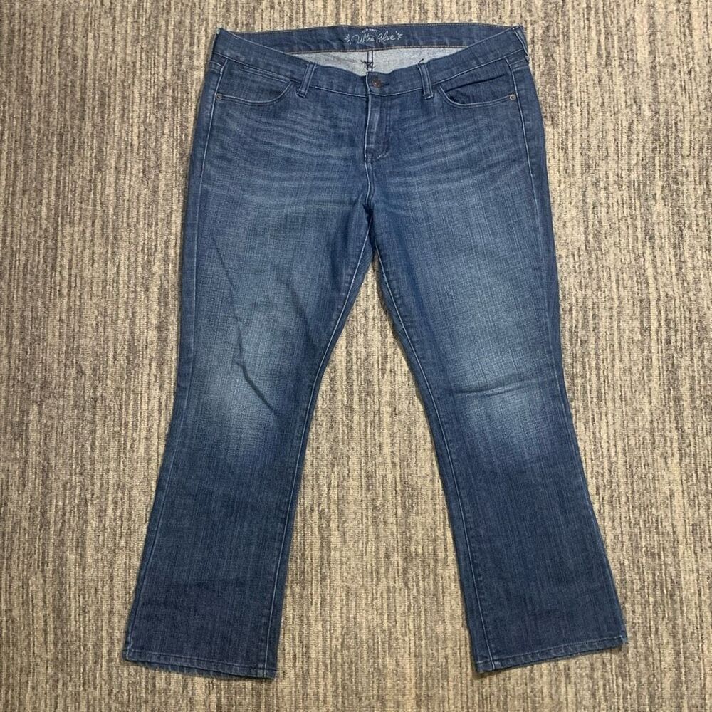 Old Navy Ultra Blue Women's Size 14 Regular Fit Curvy Boot Cut Jeans Everyday